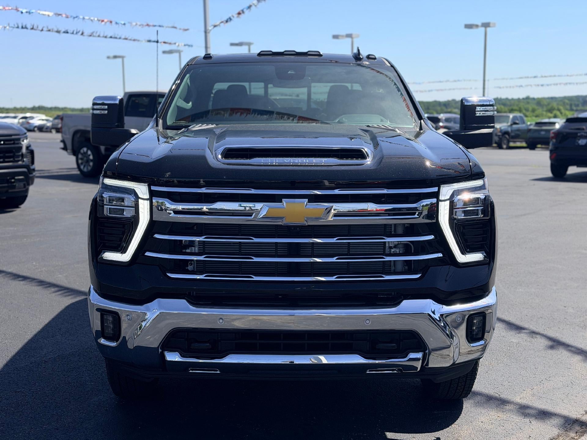 2026 Chevrolet Silverado 3500 HD — side profile view