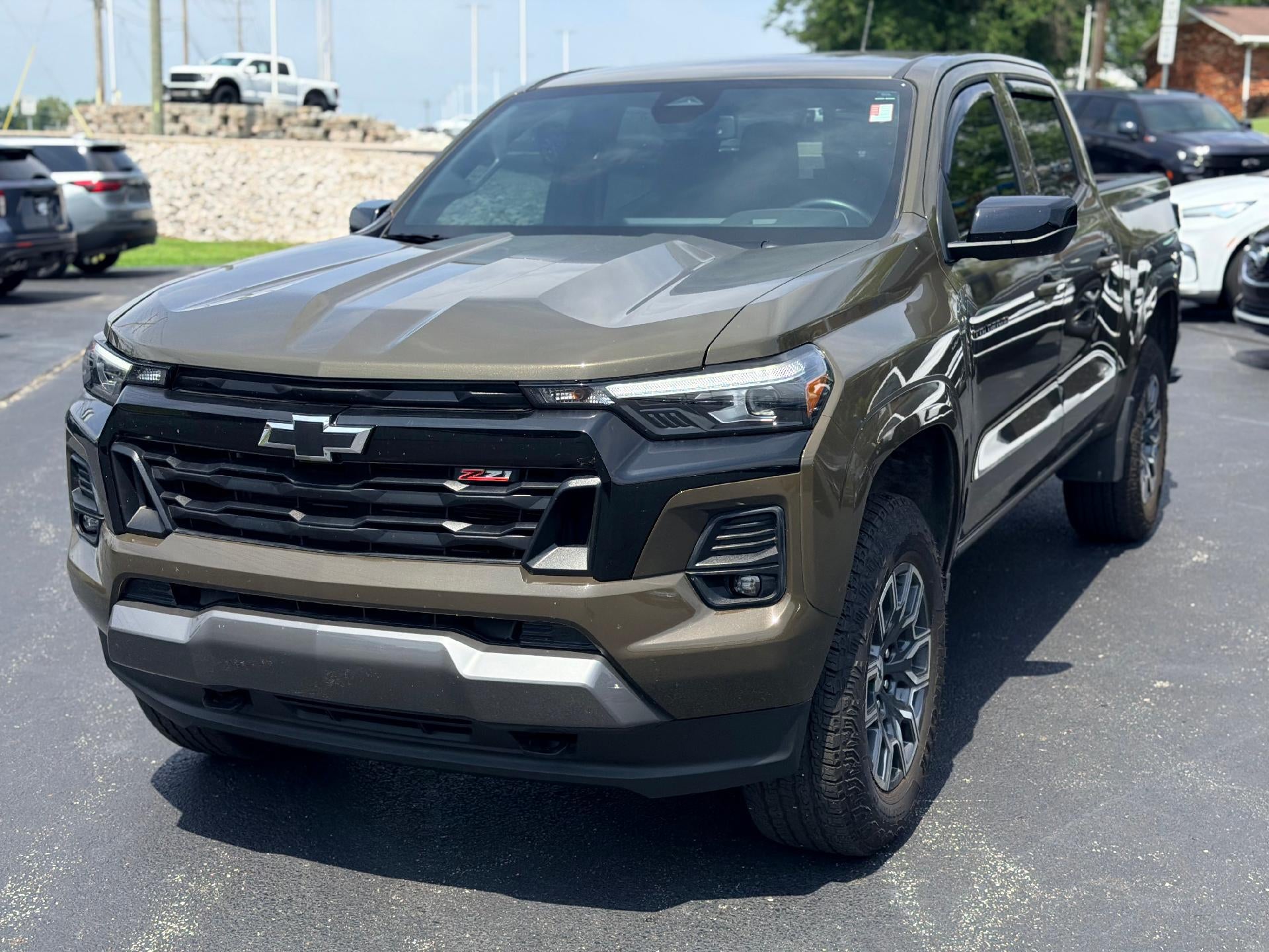 2024 Chevrolet Colorado Z71 in Harvest Bronze Metallic — front three-quarter view